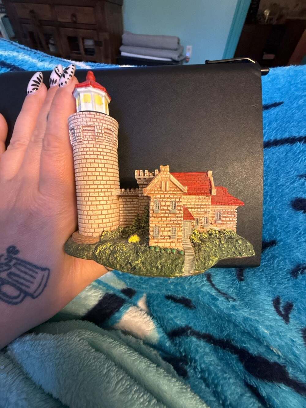 Spoontiques Old Mackinac Point Lighthouse Figurine